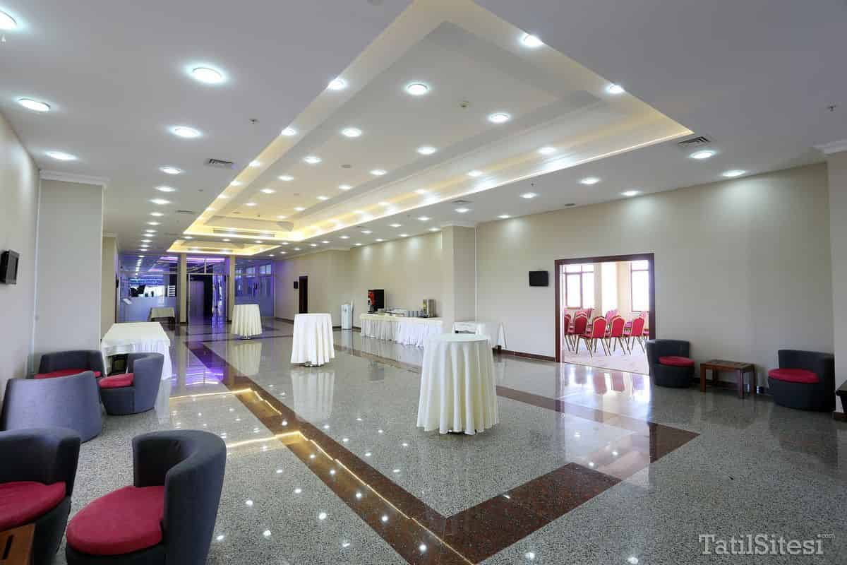 Eser Diamond Hotel & Convention Center